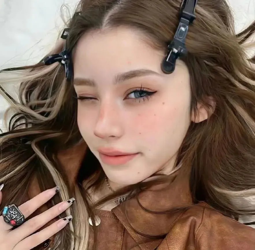 天使与我同桌
